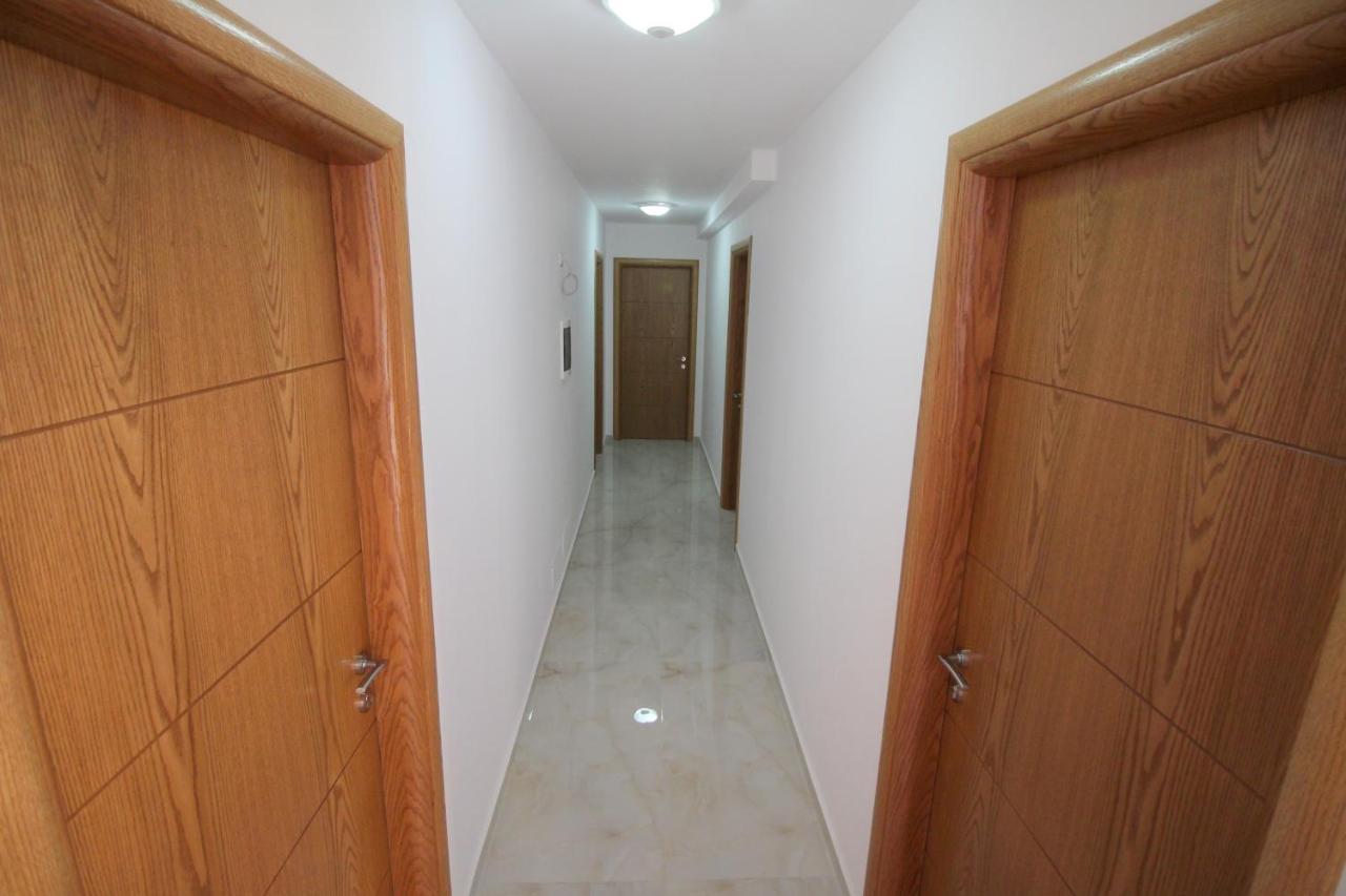 Hotel Four Islands คซามิล ภายนอก รูปภาพ