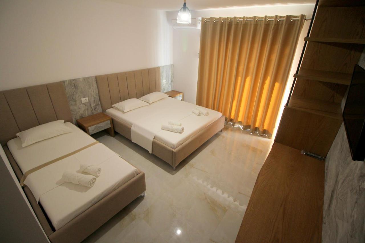 Hotel Four Islands คซามิล ภายนอก รูปภาพ