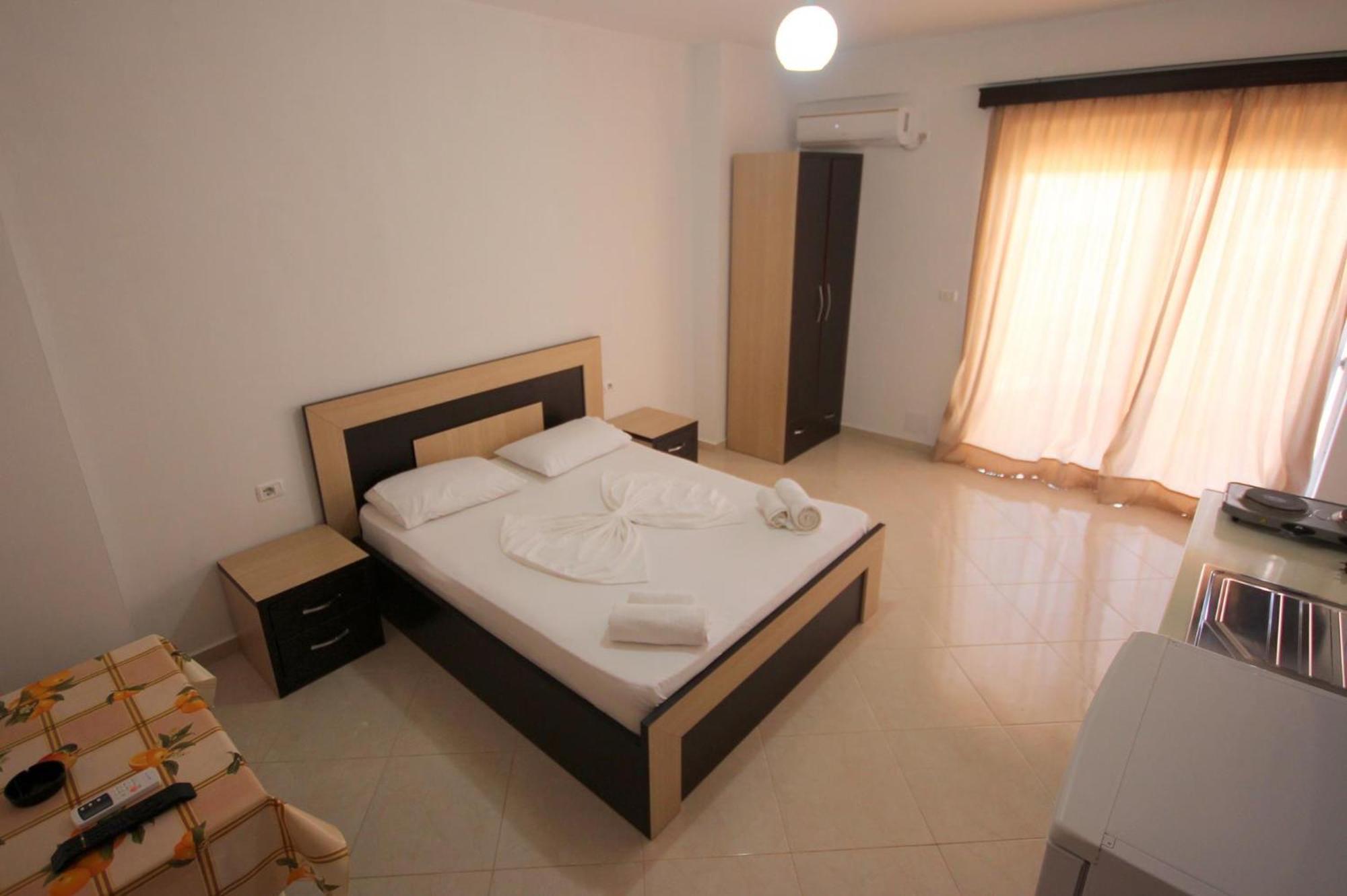 Hotel Four Islands คซามิล ภายนอก รูปภาพ