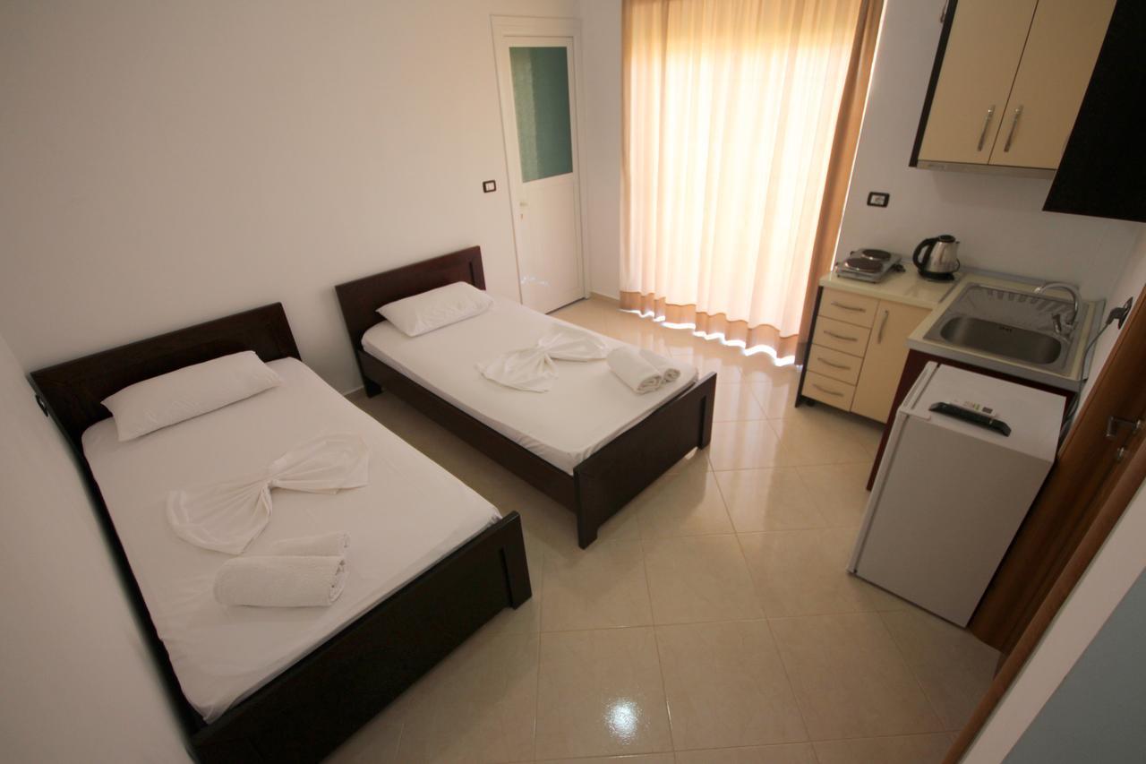Hotel Four Islands คซามิล ภายนอก รูปภาพ