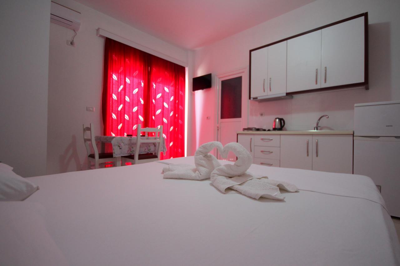 Hotel Four Islands คซามิล ภายนอก รูปภาพ